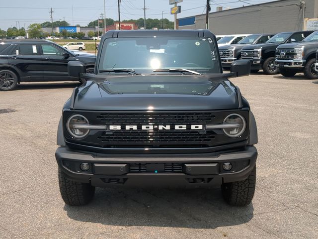 New 2026 Shadow Black Ford Outer Banks® image 16