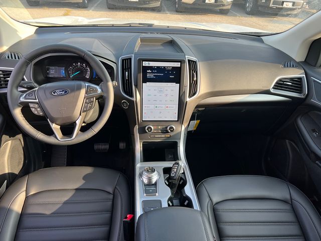 2024 Ford Edge SEL 20