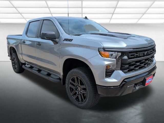 Sterling Gray Metallic 2026 Chevrolet Silverado 1500 Custom Trail Boss Crew Cab 4WD Pickup Truck Four-Wheel Drive 8-Speed Automatic