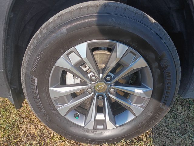 Used 2025 Chevrolet Equinox SUV