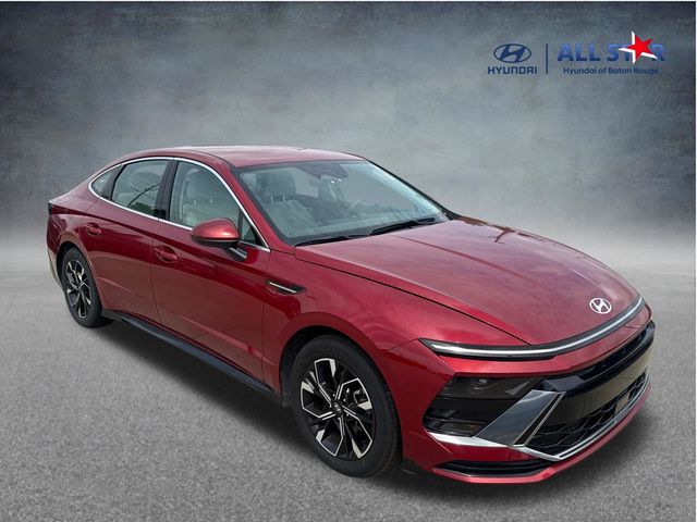 Ultimate red 2025 Hyundai Sonata Sedan Front-Wheel Drive 8-Speed Automatic
