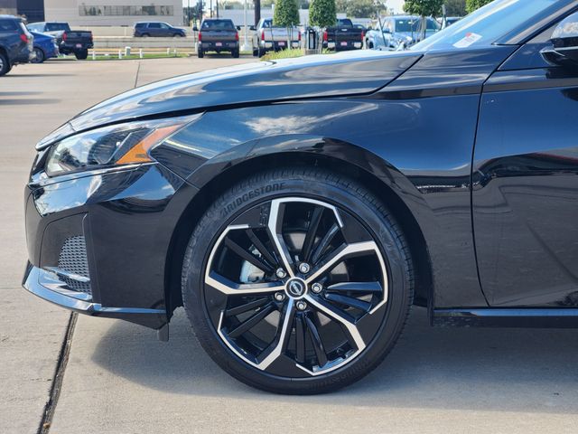 2026 Nissan Altima 2.5 SR Black at Cook Ford
