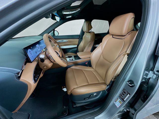 Thumbnail: 2026 Genesis GV70 - 21