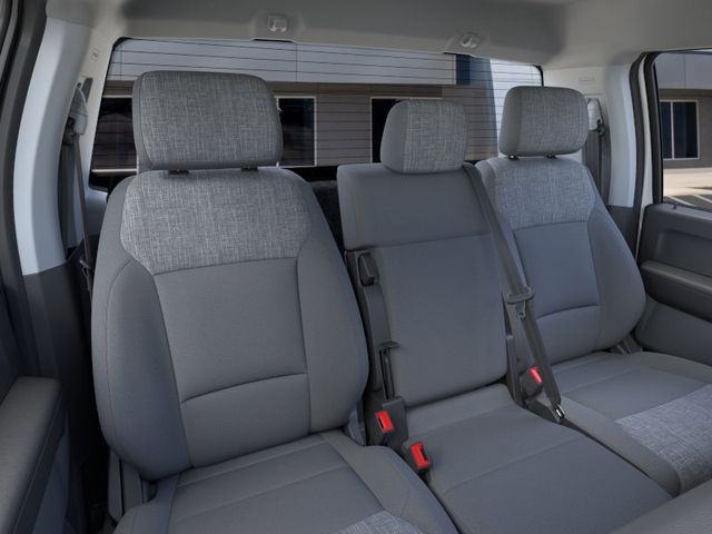 2025 Ford F-550SD XLT:SDA15492