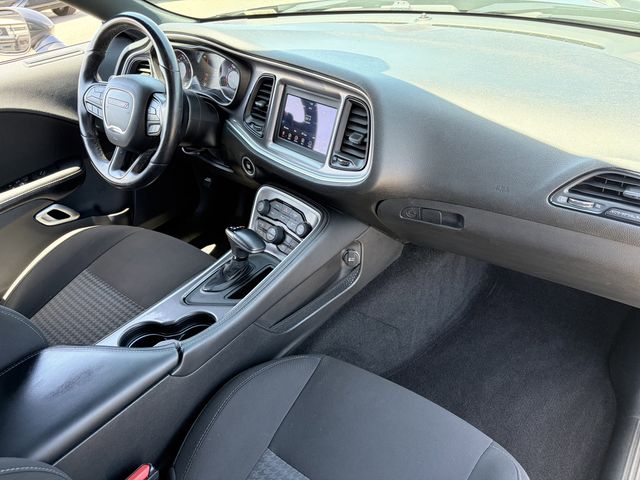 Gray (Granite Crystal Metallic Clearcoat) 2022 Dodge Challenger R/T RWD Coupe Rear-Wheel Drive 8-Speed Automatic