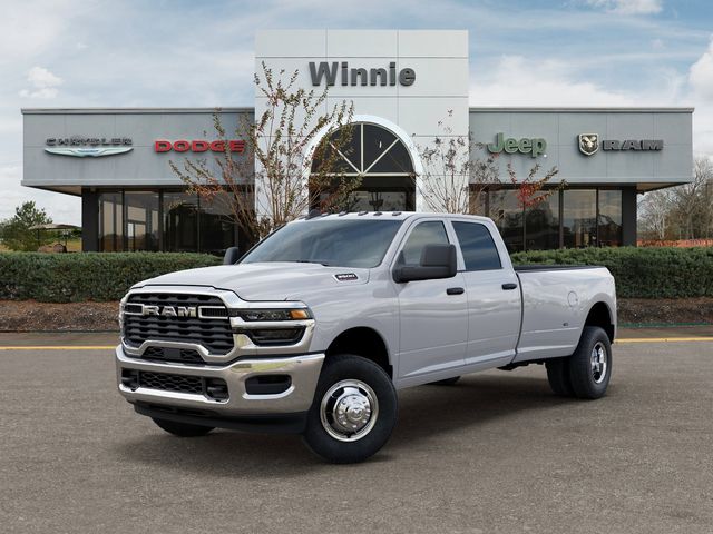 2026 RAM 3500 Tradesman Crew Cab LB DRW 4WD