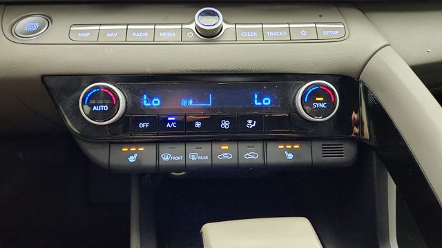 2023 Hyundai Elantra SEL Black at North Houston Mitsubishi