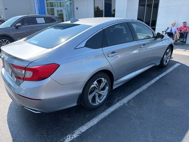Used 2019  Honda EX image 3