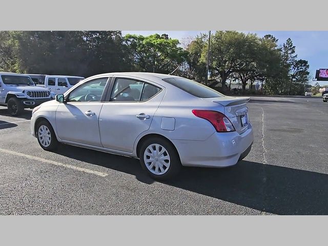 2019 Nissan Versa 1.6 SV