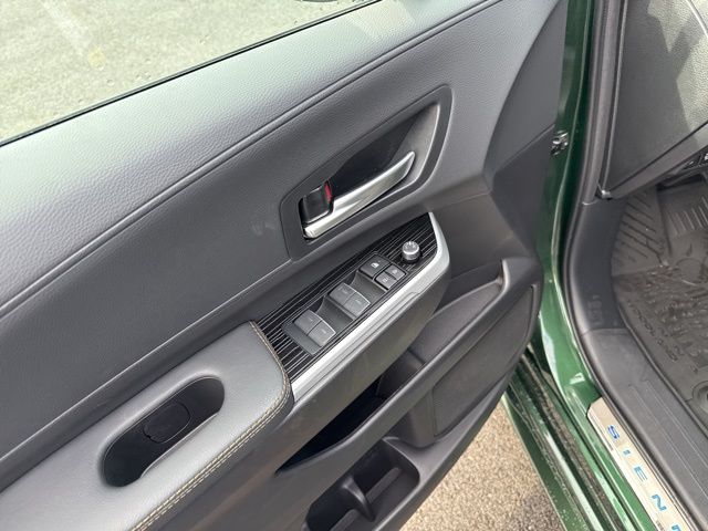 new 2026 Toyota Sienna car, priced at $53,689