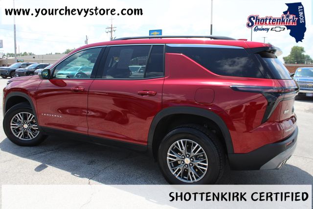 Used 2026 Chevrolet Traverse SUV