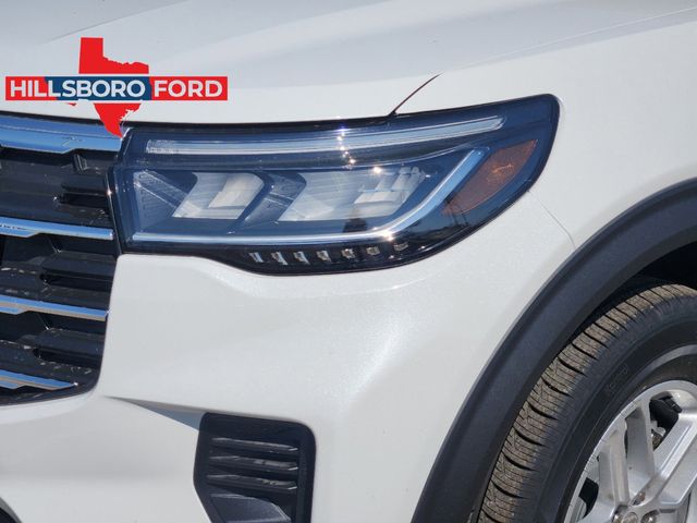 2025 Ford Explorer Active 6