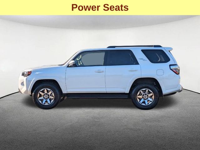 2024 Toyota 4Runner TRD Off-Road Premium 9