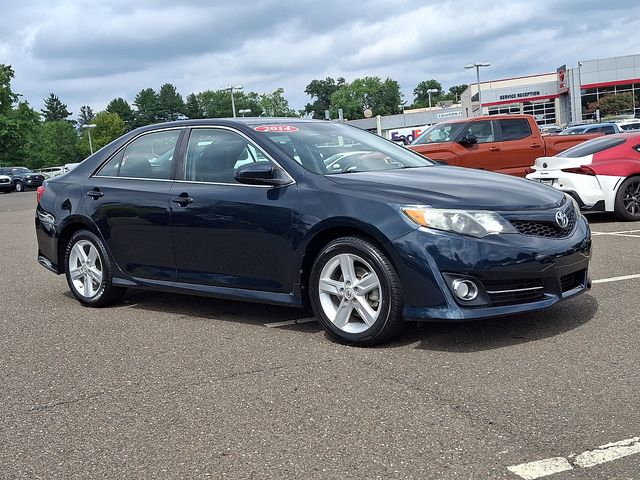 Cosmic Gray Mica 2014 Toyota Camry Sedan Front-Wheel Drive 6-Speed Automatic