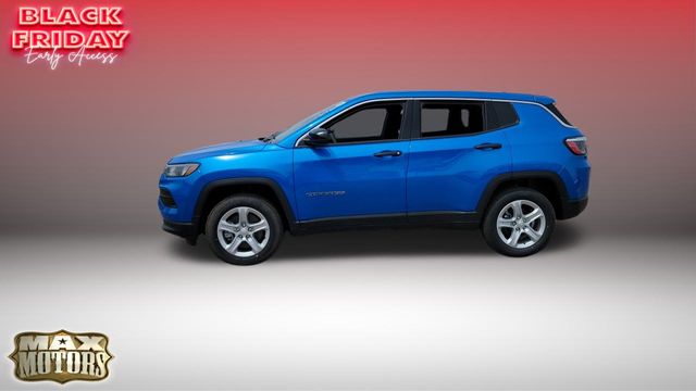 2023 Jeep Compass Sport 9