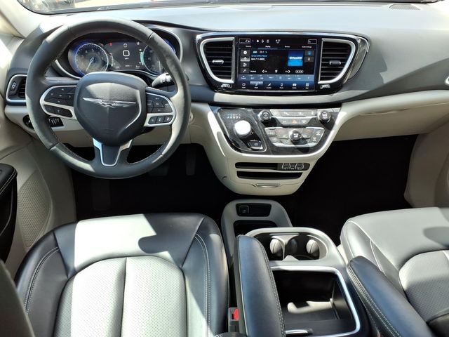 2023 Chrysler Pacifica - Image 11