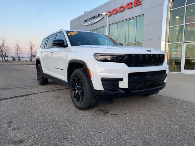 2024 Jeep Grand Cherokee L Altitude - Bright White Clearcoat exterior view 3