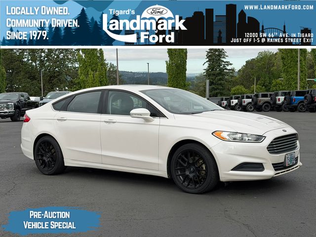 White Platinum Clearcoat Metallic 2013 Ford Fusion Sedan Front-Wheel Drive 6-Speed Automatic
