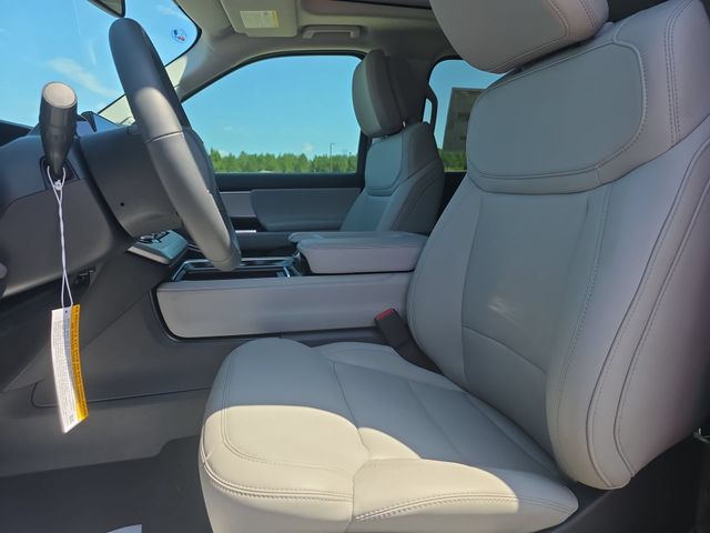 New 2027 Agate Black Metallic Ford MAX Active image 17