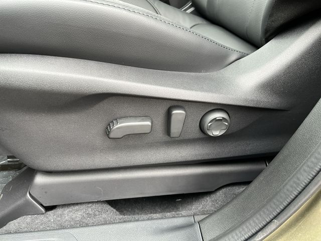New 2026 Green Subaru Onyx Edition Touring image 16