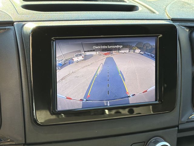 Used 2025 White Ram Base image 13