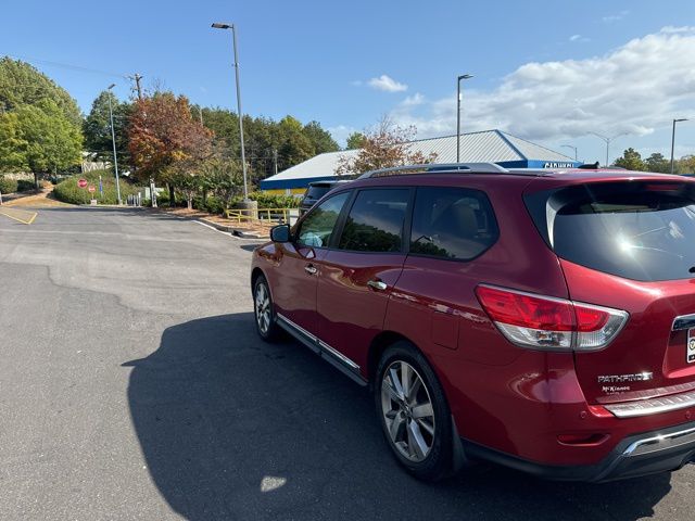 2014 Nissan Pathfinder Platinum 6