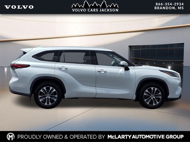 Used 2022 Toyota Highlander SUV