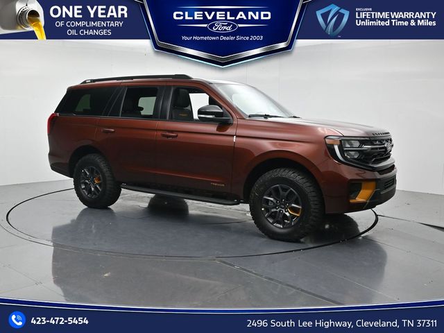 Bronze Fire Metallic Tinted Clearcoat 2027 Ford Expedition SUV / Crossover Four-Wheel Drive Automatic