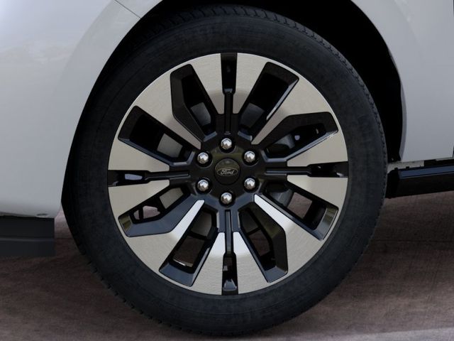 New 2027 White Ford Platinum image 19
