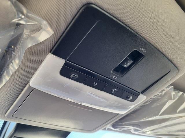 New 2025 Gray Nissan 2.5 SR image 29