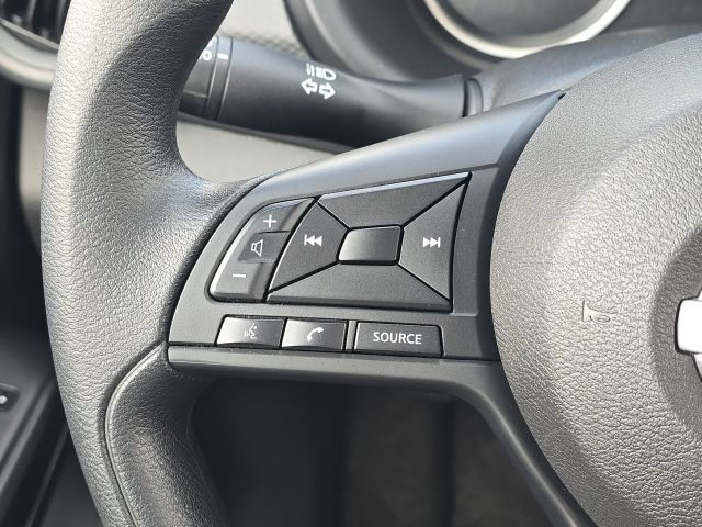 2024 Nissan Kicks S:B01807