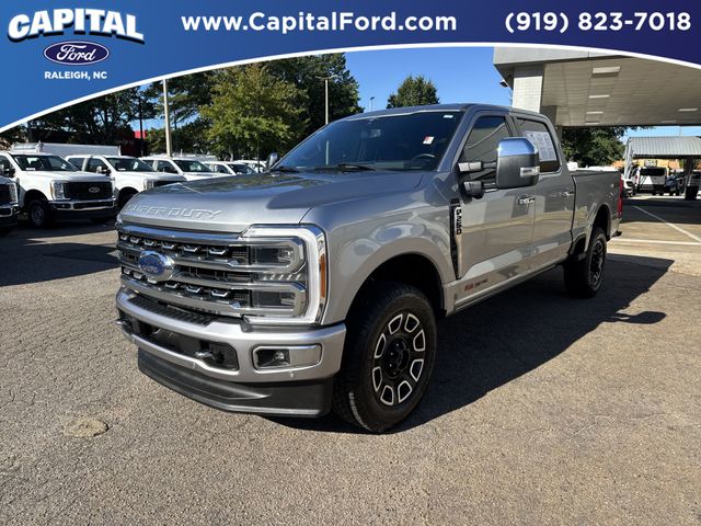 2023 Ford F-250 Super Duty Platinum's photo