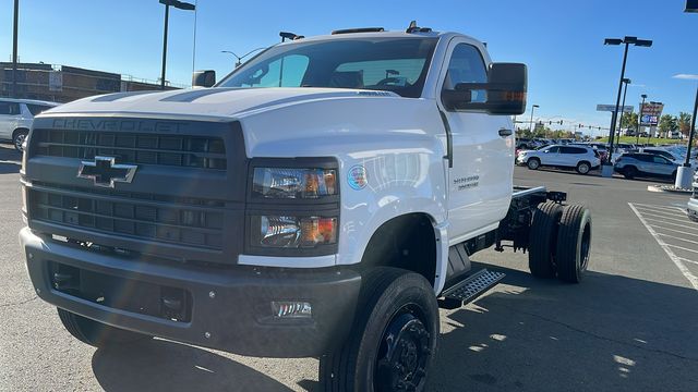 2024 Chevrolet Silverado 5500HD Work Truck 4