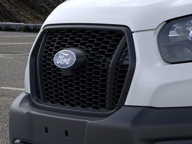 New 2026 Oxford White Ford Base image 17