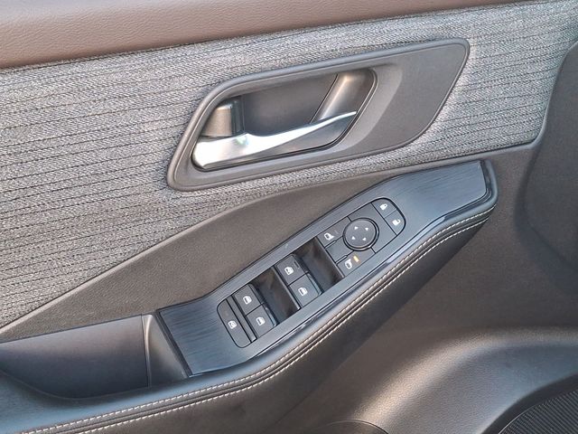 Used 2023 Nissan Rogue SUV