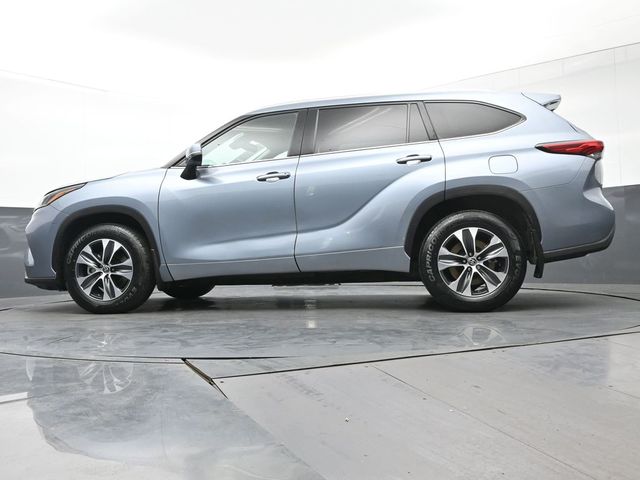 2021 Toyota Highlander XLE 39