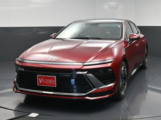 2024 Hyundai Sonata SEL Red at Wharton Chevrolet GMC