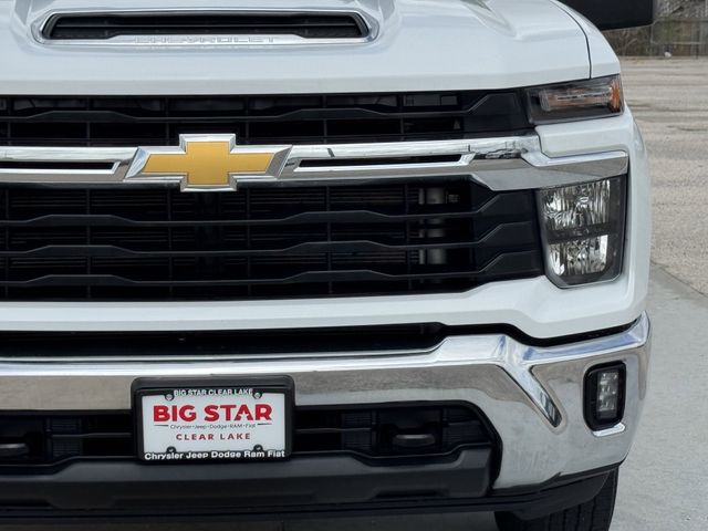 2025 Chevrolet Silverado 2500HD LT - 3