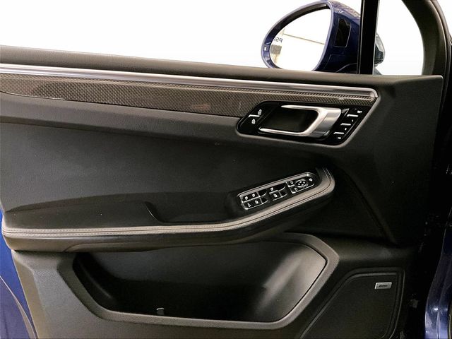 2023 Porsche Macan   at Audi Porsche Sewickley