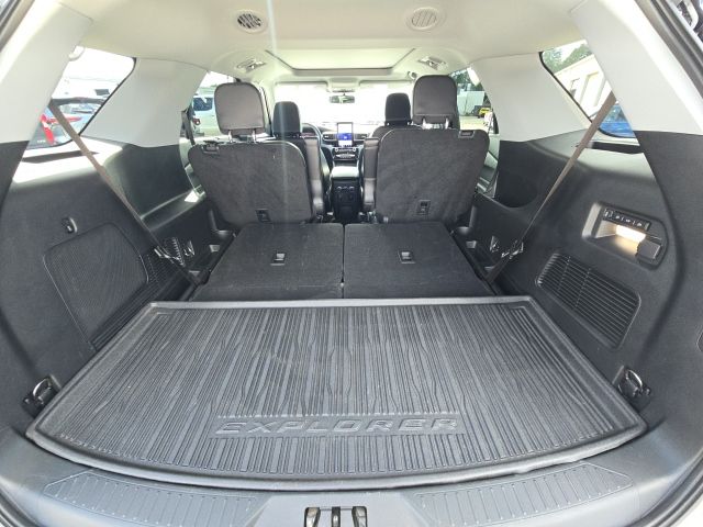 Photo of 2023 Ford Explorer Limited in Dallas, GA - 13,  2023 Ford Explorer Limited:B01962