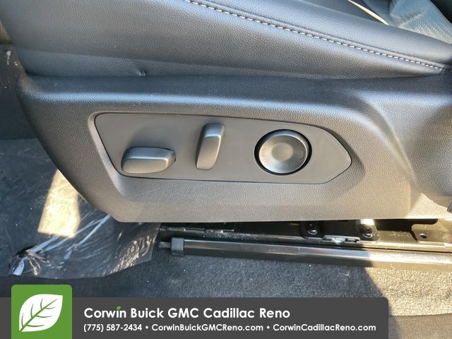 2024 GMC Canyon Elevation 15