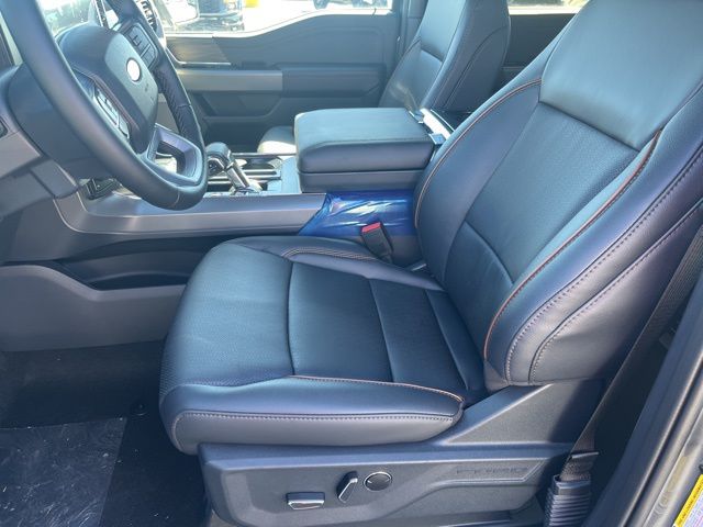 2025 Ford F-150 Lariat:168659