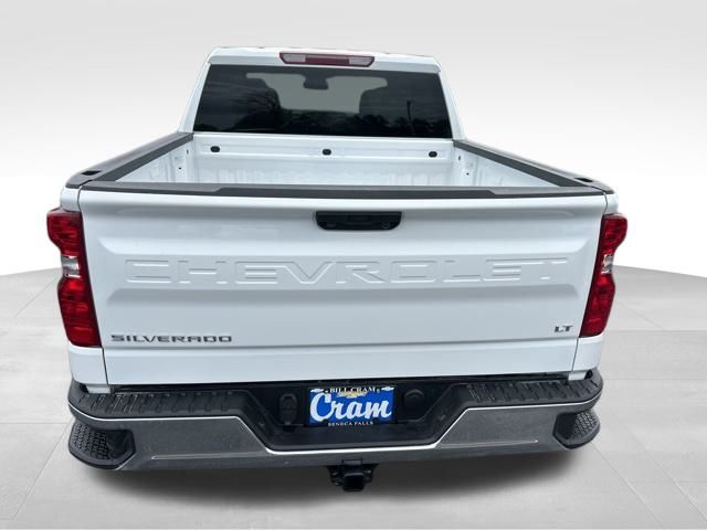 2025 Chevrolet Silverado 1500 LT photo