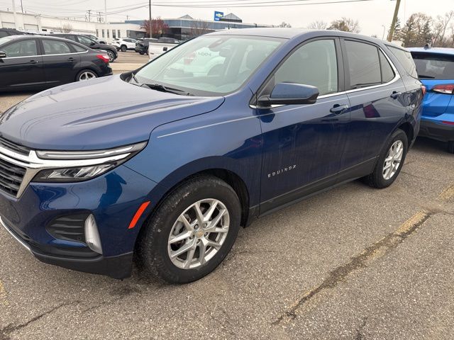 2023 Chevrolet Equinox LT FWD with 1LT