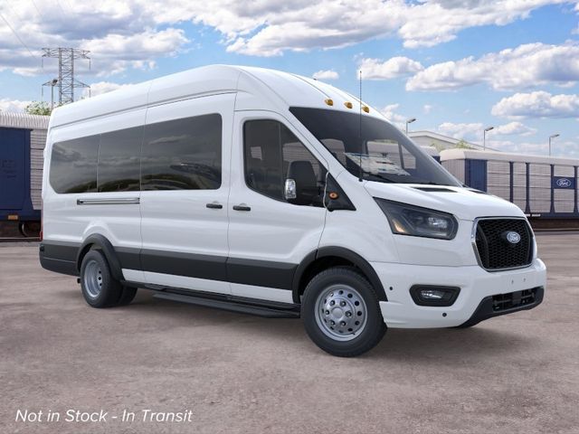New 2026 Oxford White Ford XLT image 7