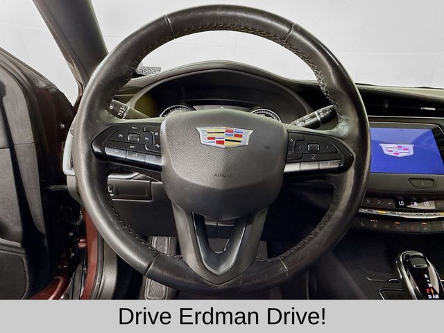 Used 2022 Cadillac XT4 SUV