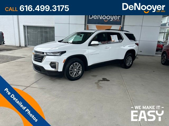 2023 Chevrolet Traverse LT Cloth AWD
