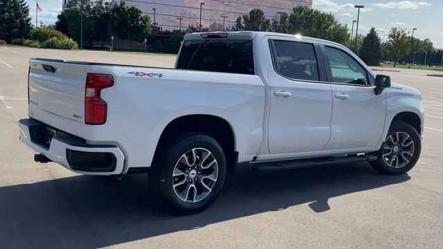 2022 Chevrolet Silverado 1500 RST 8