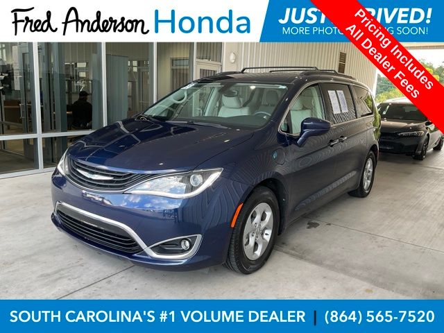 Jazz Blue Pearlcoat 2018 Chrysler Pacifica Hybrid Minivan Front-Wheel Drive Continuously Variable Transmission