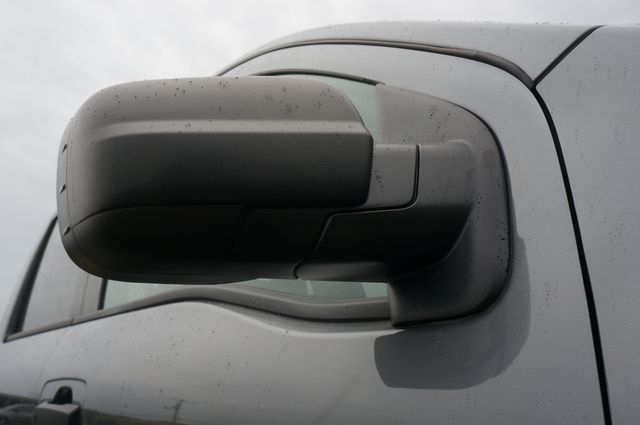 2024 Nissan Titan SV - Photo 75